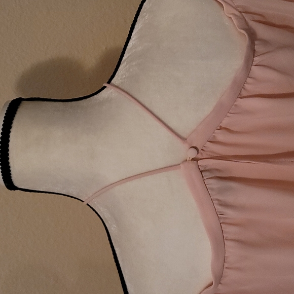 Top - Picture 7 of 16